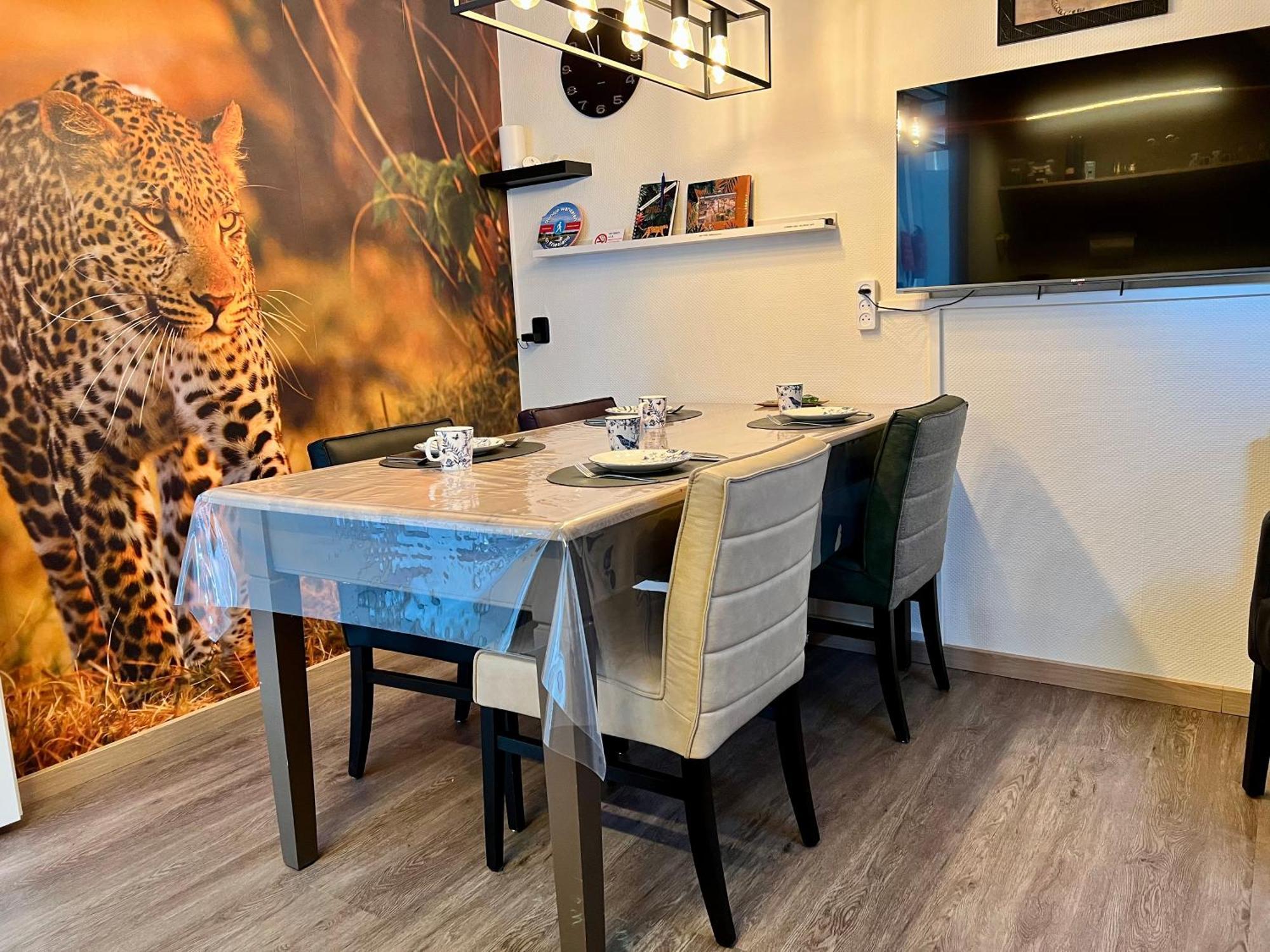B&B Tina Sneek Luaran gambar